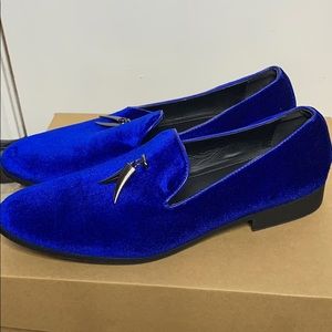 Amali Men’s Royal blue slippers